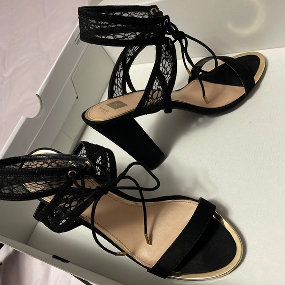 Ankle strap block heels - Call it Spring - Picture 4 of 4